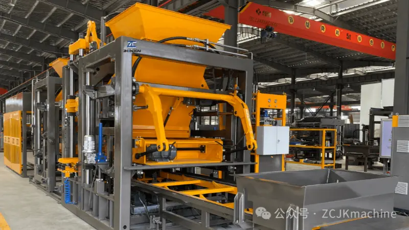 Máquinas de fabricação de blocos servoacionadas: reduza os custos de eletricidade em 30–50% com tecnologia de eficiência energética
